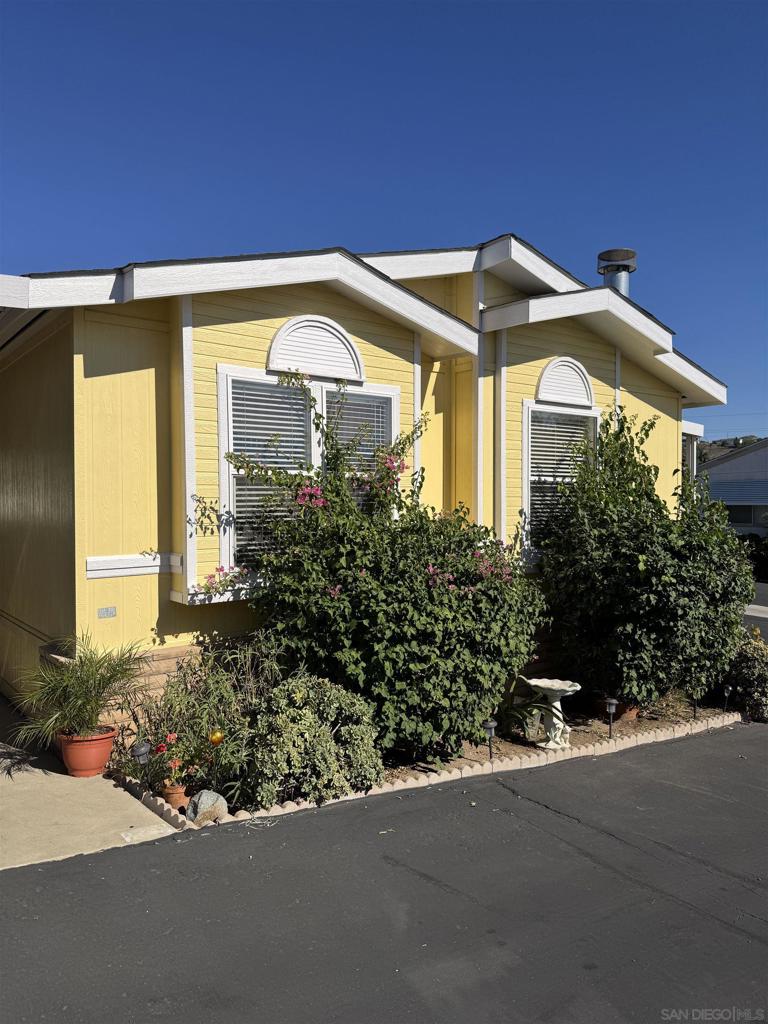 El Cajon - Manufactured In Park