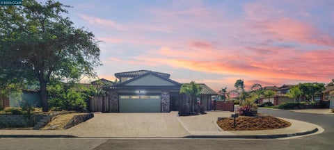 Photo of 1900 Yellowstone Ct Ct, Antioch, CA 94509 (MLS # 41137369)