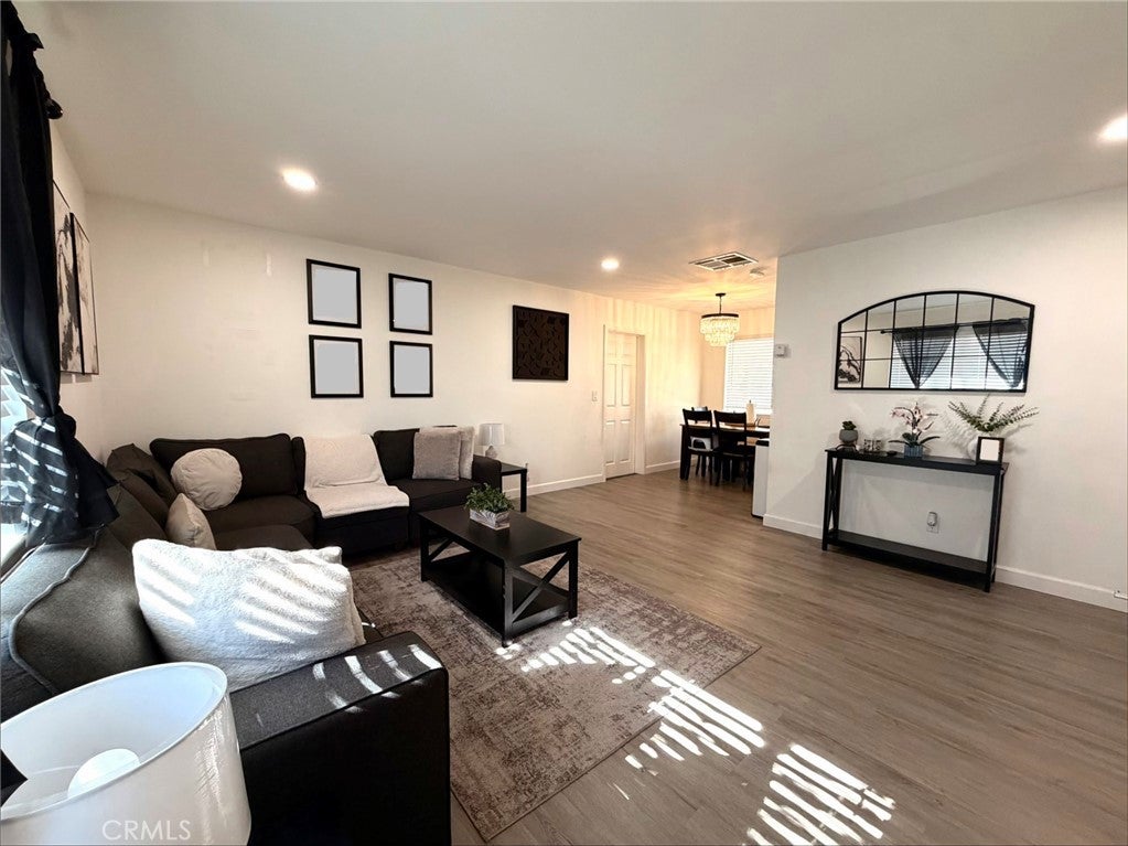 7085 Tamarisk