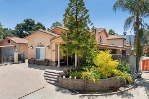 10610 Oak Tree Way Sunland CA 91040