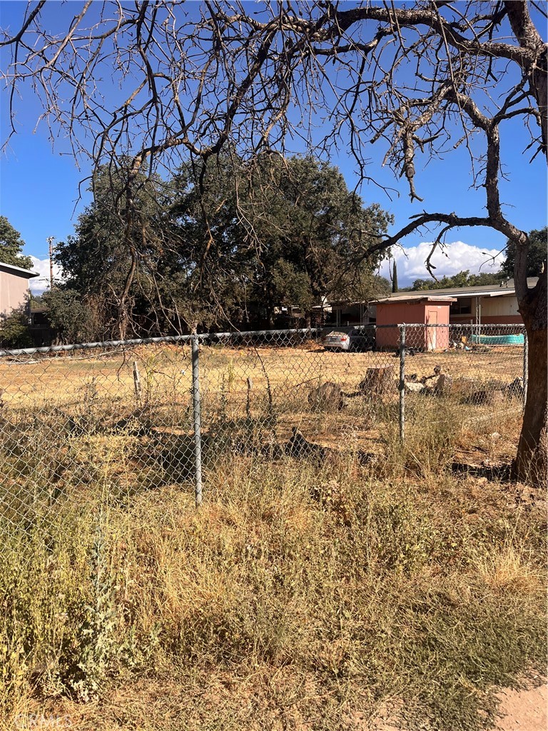 Raw land lot in Clearlake Park! Measuring approx. 97 ft x 51 ft, this parcel sits on a quiet dirt road and offers a blank canvas for your future vision. Enjoy all that Clearlake has to offer—California’s largest natural freshwater lake with boating, fishing, hiking, and nearby wineries. Buyer to verify utilities and possibilities. Neighboring parcels for sale as well, with one including a trailer. Flexible options to buy one, two, or the full set. Seller invites all offers.