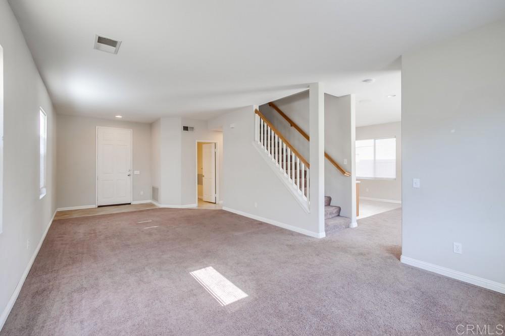 1238 Avenida Amistad