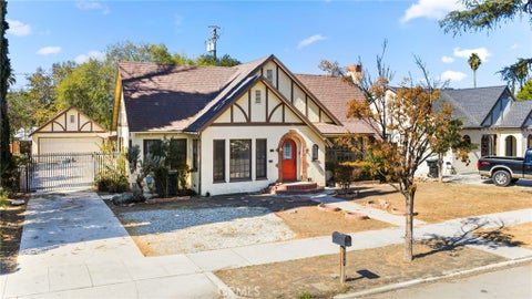 Photo of 337 S Harvard ST, Hemet, CA 92543 (MLS # IV26224759)
