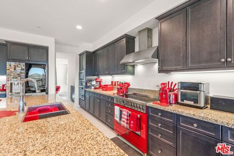 Photo of 39315 Stirrup Court, Palmdale, CA 93551 (MLS # 26659635)