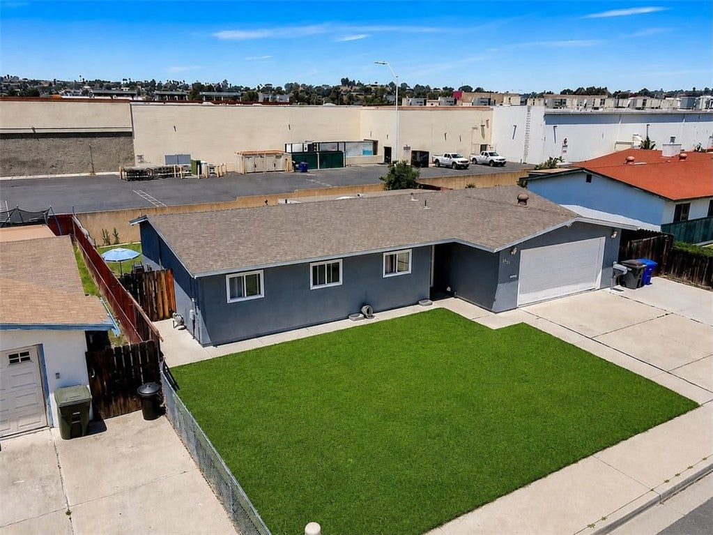910 Saint George Court