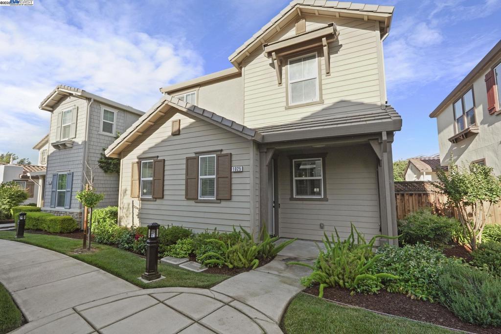 MOUNTAIN HOUSE - Residential