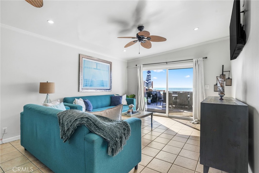 Beach Road Custom (BR) - Residential
