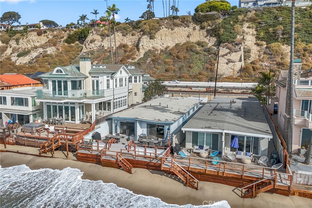Beach Road Custom (BR) - Residential