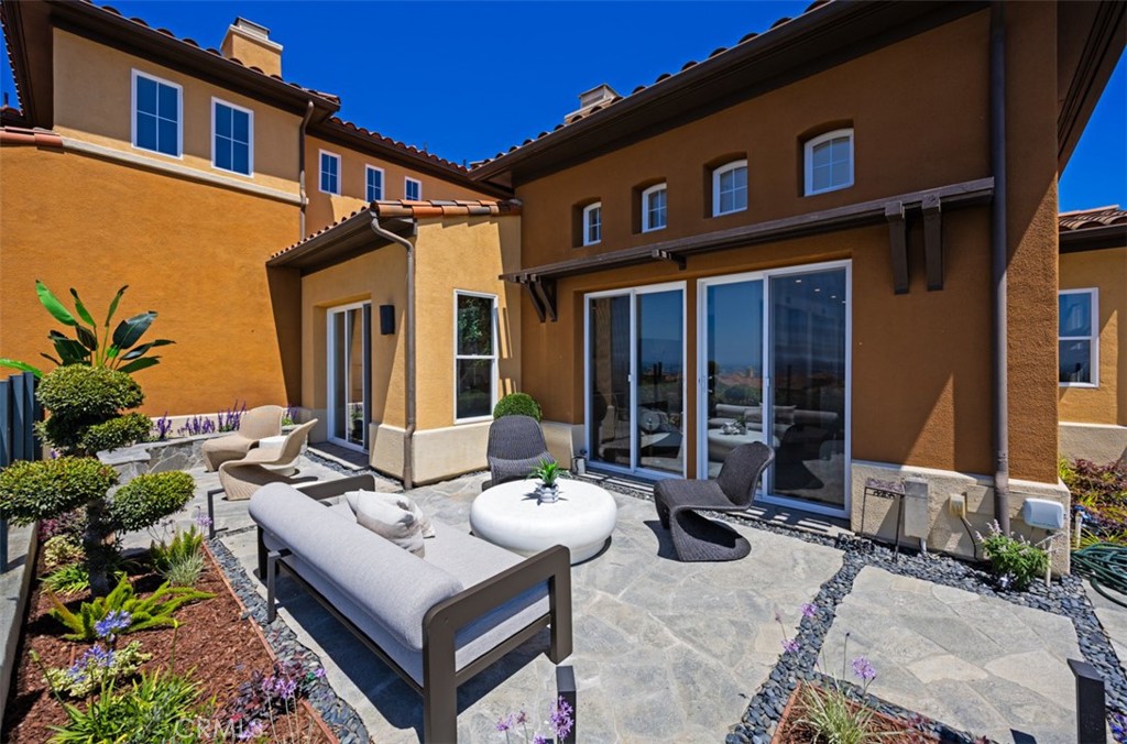 21 Splendore, Newport Coast CA 92657 - Photo 37