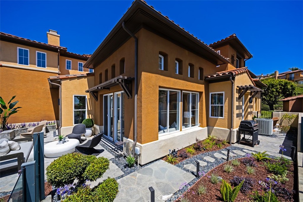 21 Splendore, Newport Coast CA 92657 - Photo 38