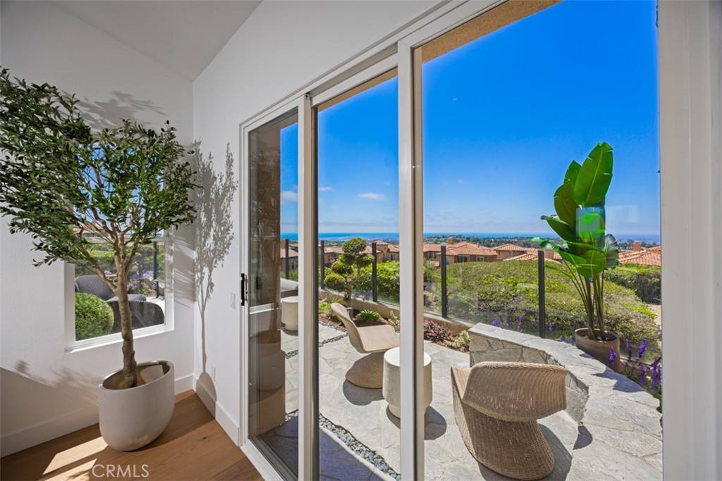 21 Splendore, Newport Coast CA 92657 - Photo 23