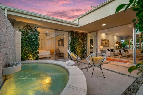 Photo of 260 Desert Lakes Drive, Palm Springs, CA 92264 (MLS # 219153598PS)
