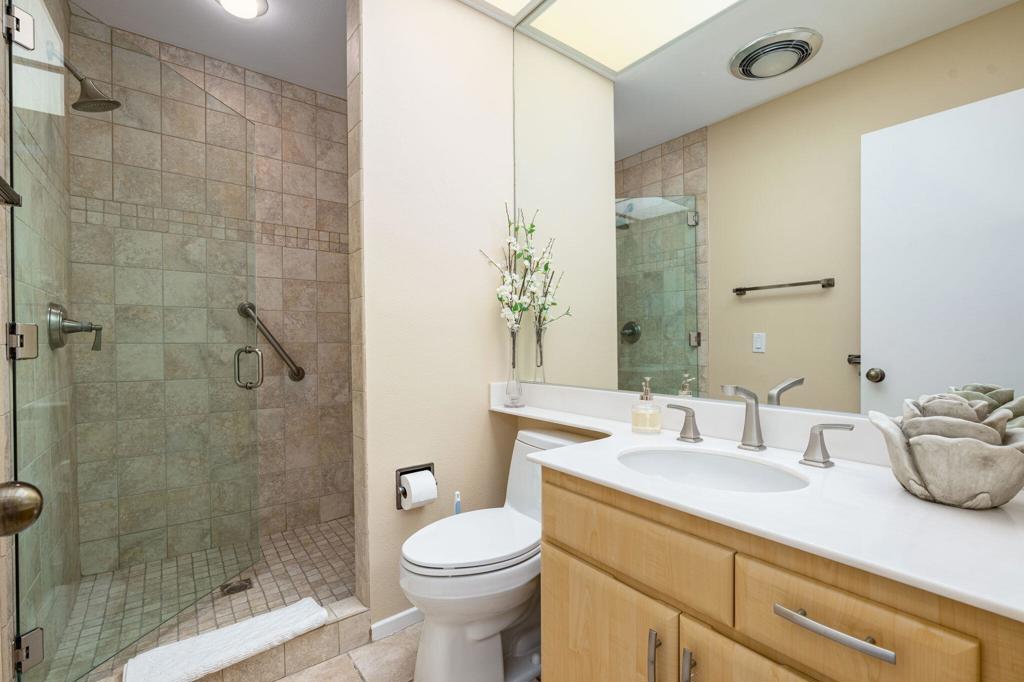 Mission Hills Country Club - Residential Lease