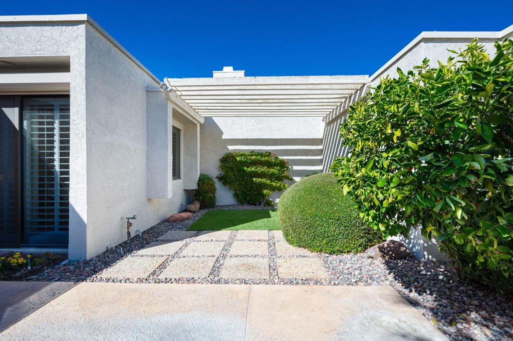 Mission Hills Country Club - Residential Lease