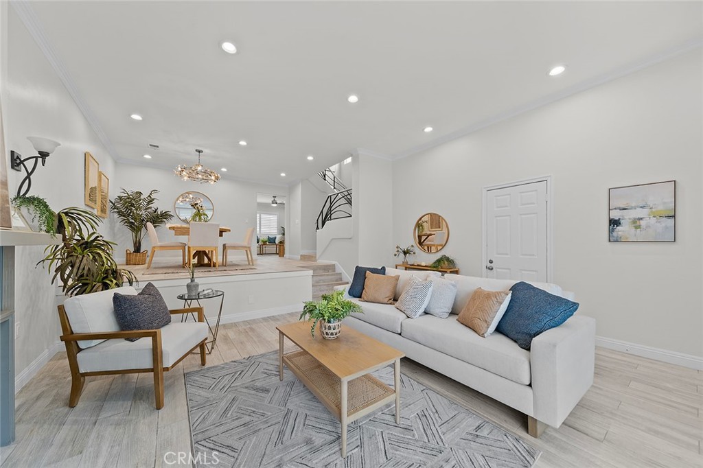 1070 Palo Verde Avenue