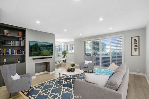 4949 Genesta Avenue 104 Encino CA 91316