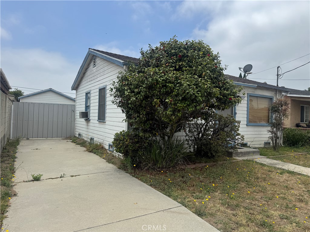 1406 w 223rd street