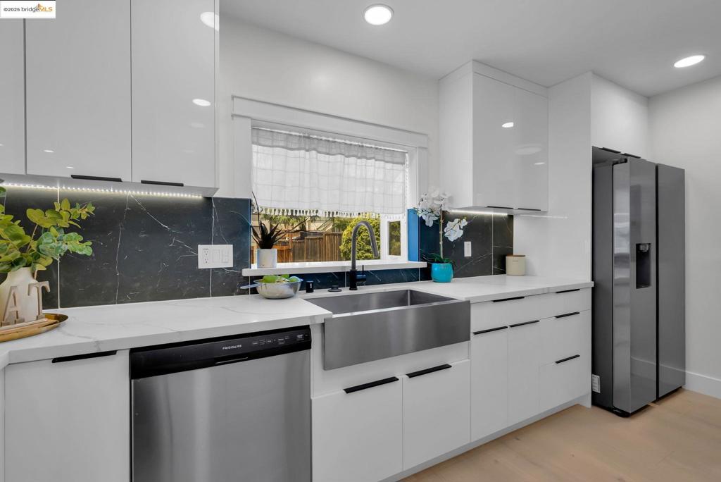 Not Listed - Residential