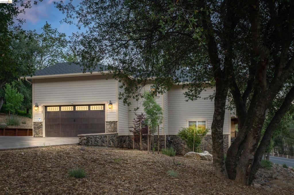20145 Pleasantview Dr