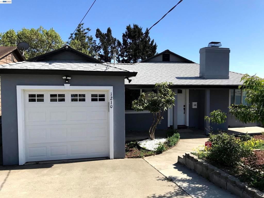 1210 Highland Blvd Blvd, Hayward CA 94542