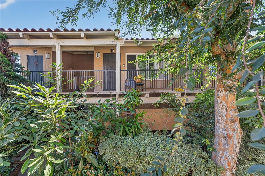 13722 Red Hill Avenue 54