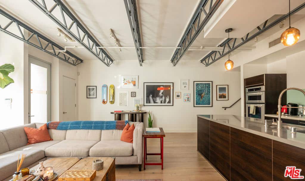 Photo of 1250 N Harper Avenue #411, Los Angeles, CA 90046 (MLS # 26667243)