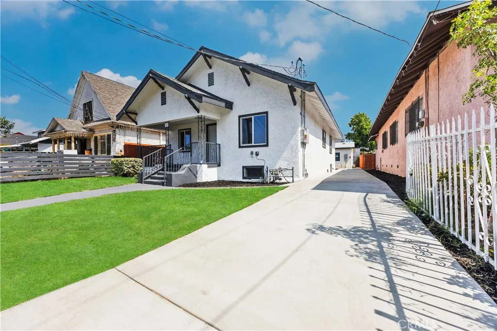 Los Angeles, California 90037, United States, ,Residential,Active,156717