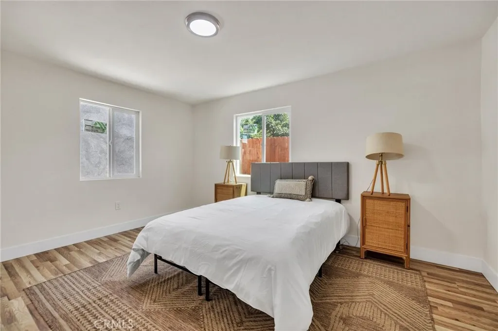 Los Angeles, California 90037, United States, ,Residential,Active,156717