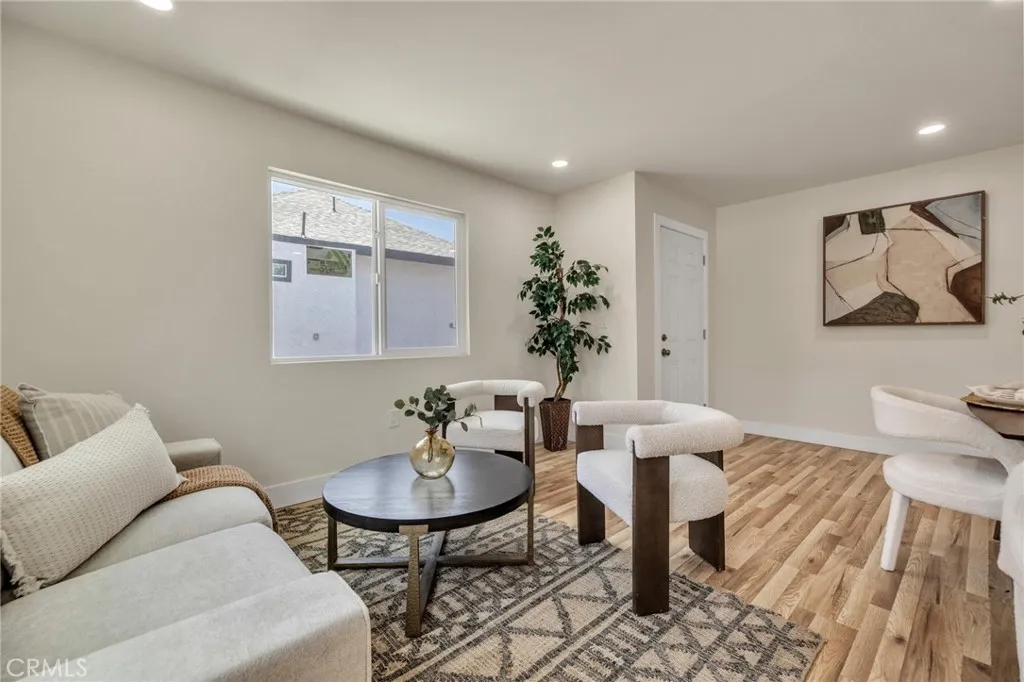 Los Angeles, California 90037, United States, ,Residential,Active,156717