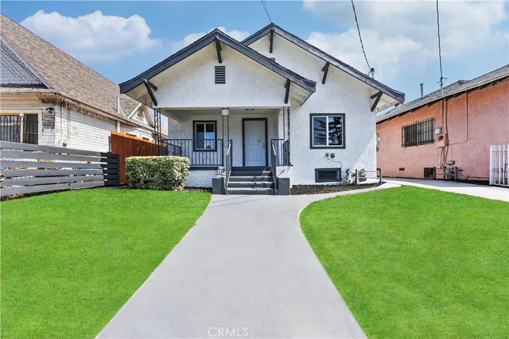 Los Angeles, California 90037, United States, ,Residential,Active,156717