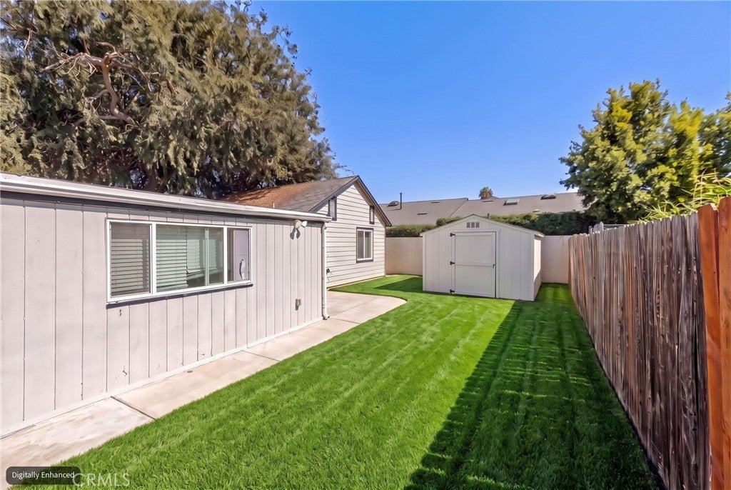 2653 Santa Ana