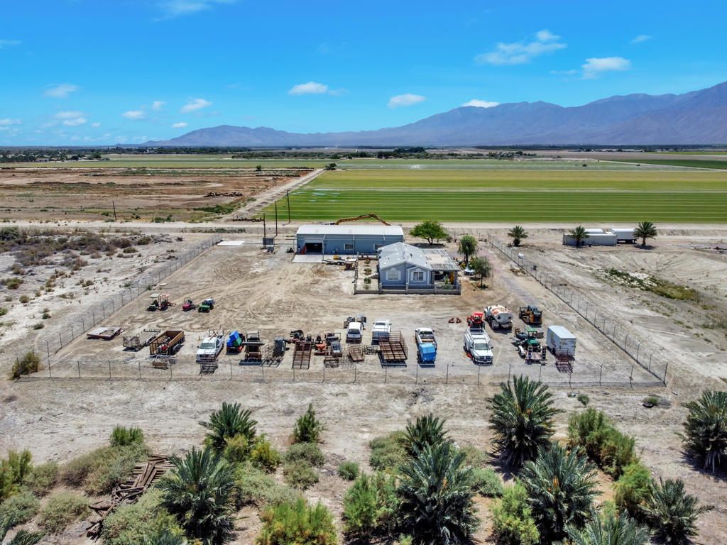 Photo of 67900 Fillmore Street, Thermal, CA 92274 (MLS # 219147277DA)