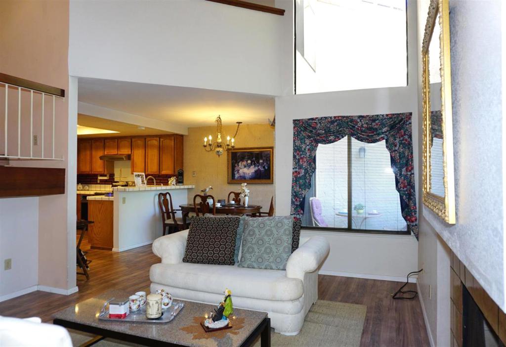 4733 Lago Vista Circle