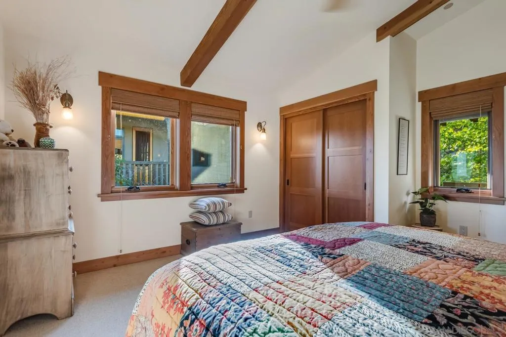 Julian, California 92036, United States, 4 Bedrooms Bedrooms, ,5 BathroomsBathrooms,Residential,Active,184984