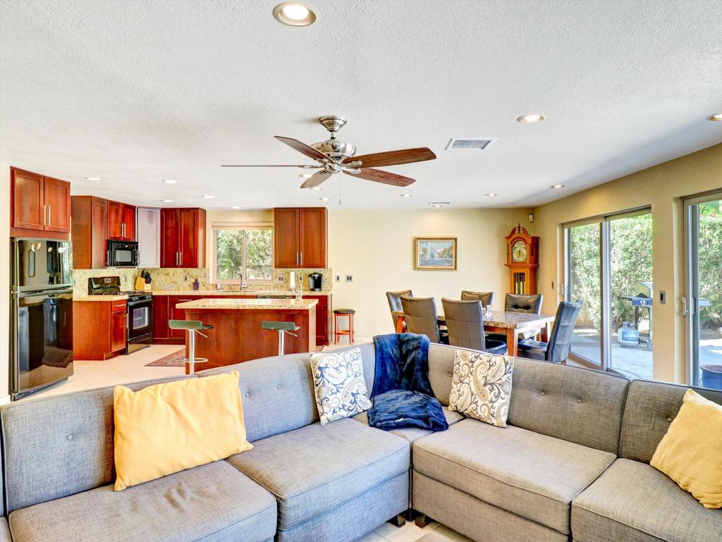 Tahquitz River Estat - Residential