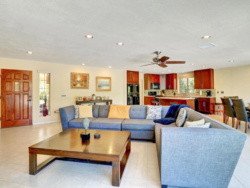 Tahquitz River Estat - Residential