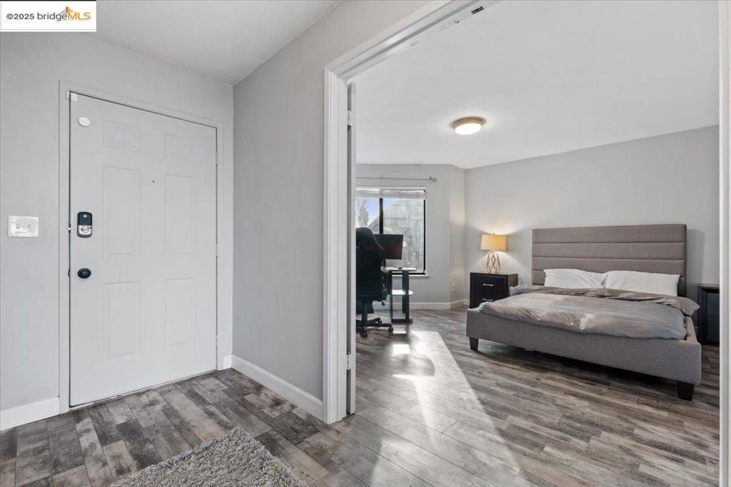 DELTA WATERFRONT ACCESS - Residential