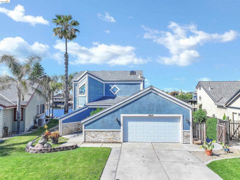 Photo of 4681 Spinnaker Way, Discovery Bay, CA 94505 (MLS # 41118539)