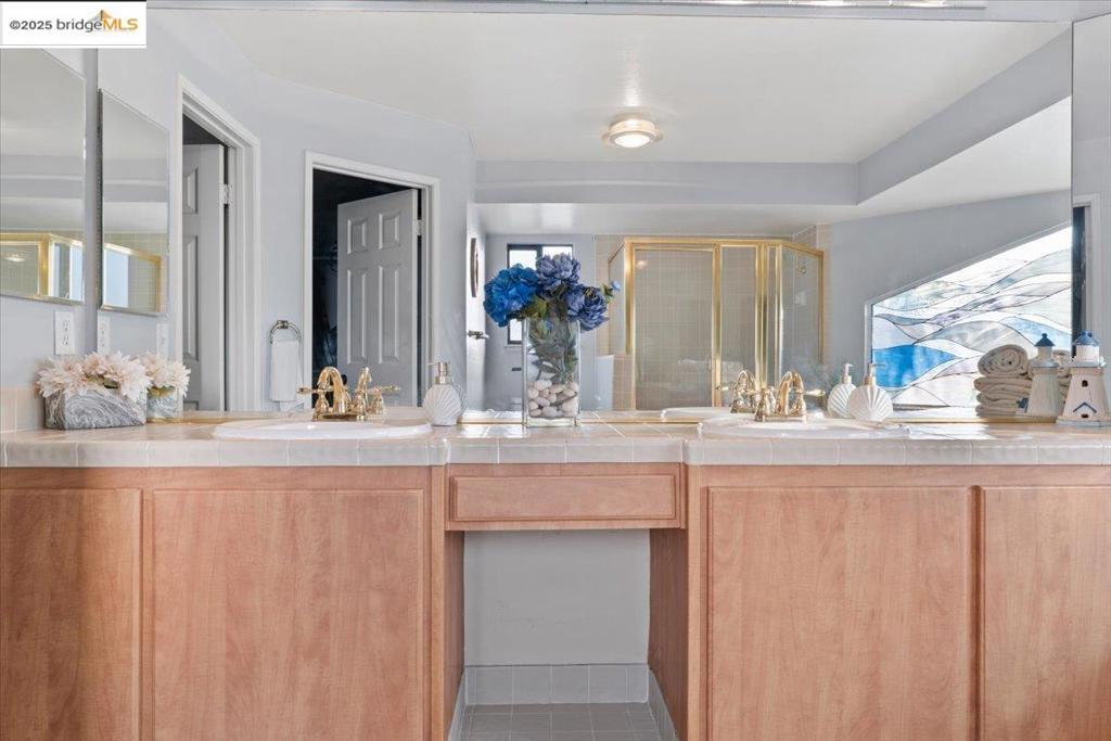 DELTA WATERFRONT ACCESS - Residential