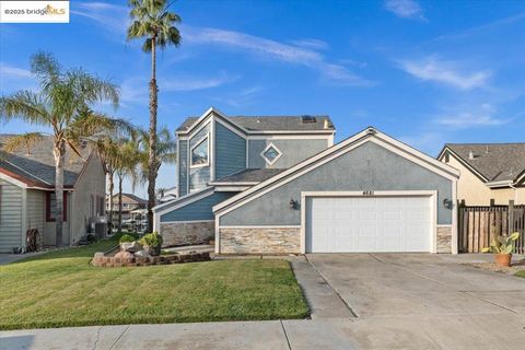 Photo of 4681 Spinnaker Way, Discovery Bay, CA 94505 (MLS # 41118539)