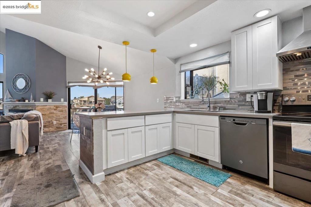 DELTA WATERFRONT ACCESS - Residential