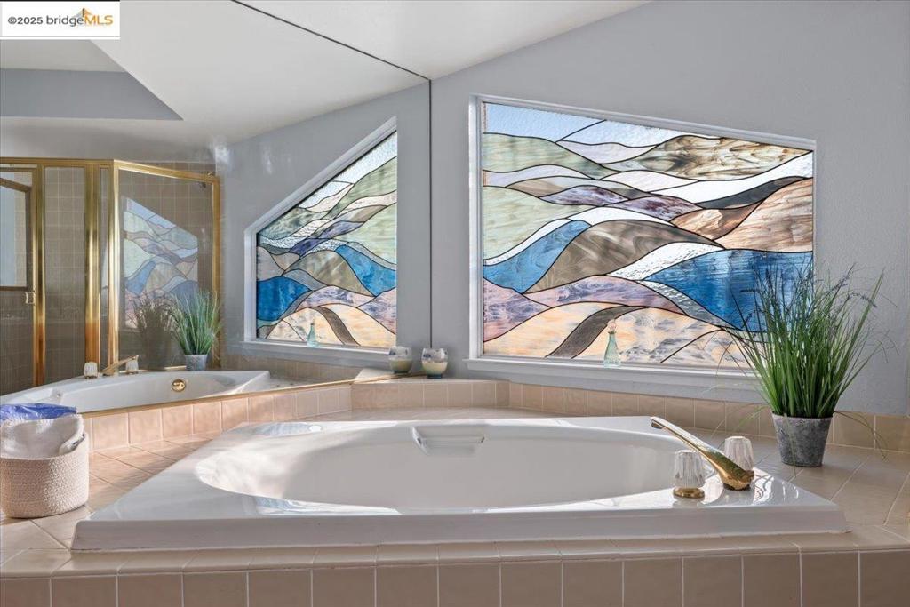 DELTA WATERFRONT ACCESS - Residential