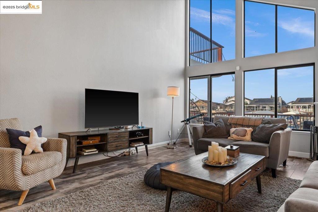 DELTA WATERFRONT ACCESS - Residential