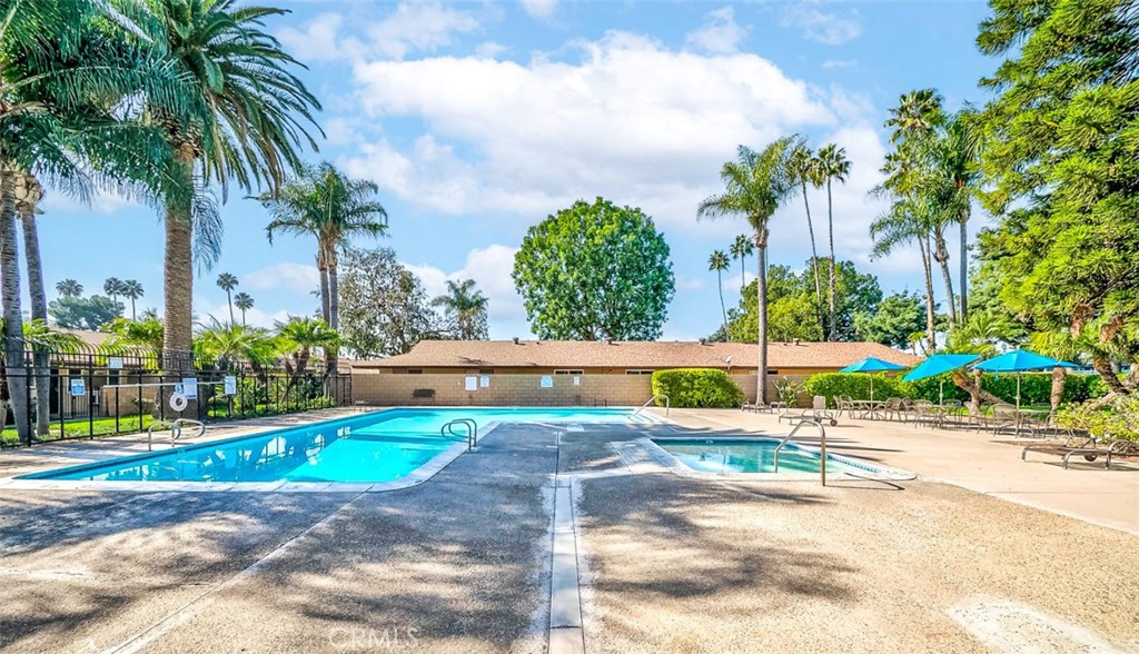 Coco Palms - Residential