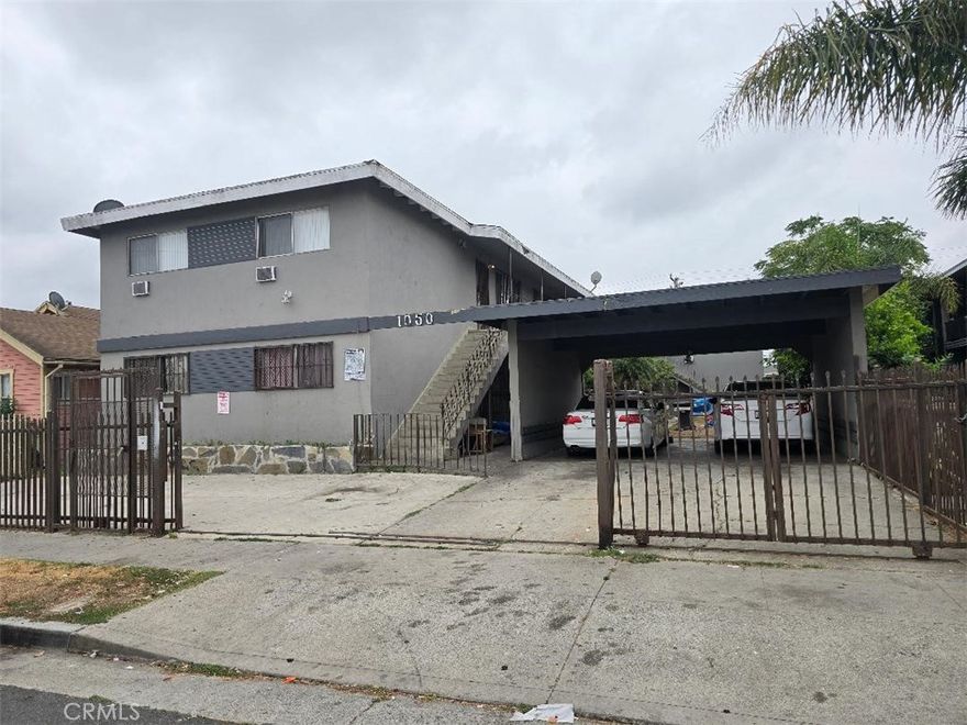Investment Opportunity!!! In the heart of Los Angeles. Close to public transportation & easy freeway access. Property features, 6 units, 2 bedrooms, 1    bathroom & 2 units, 1 bedroom, 1 bathroom. There are also plans submitted for two ADU (2 bedrooms, 1 Bathroom each), which will be delivered ready to issue. With all units currently leased, investors will benefit from immediate cash flow and strong long term upside. The units have separate meter for gas & electricity.