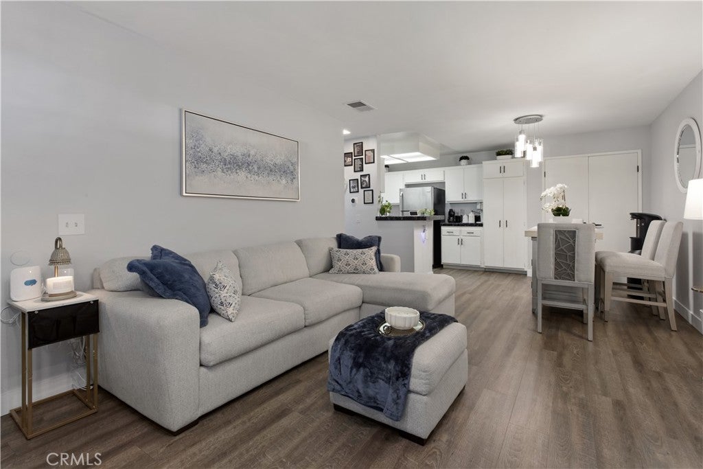 12655 Glendale Circle E