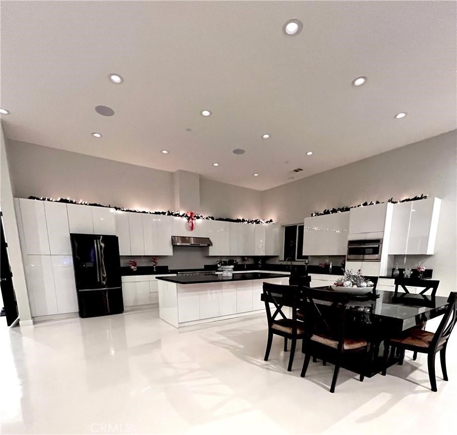 1204 Arbenz Circle