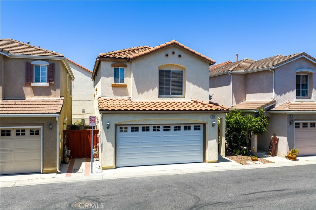 3259 Garden Lane