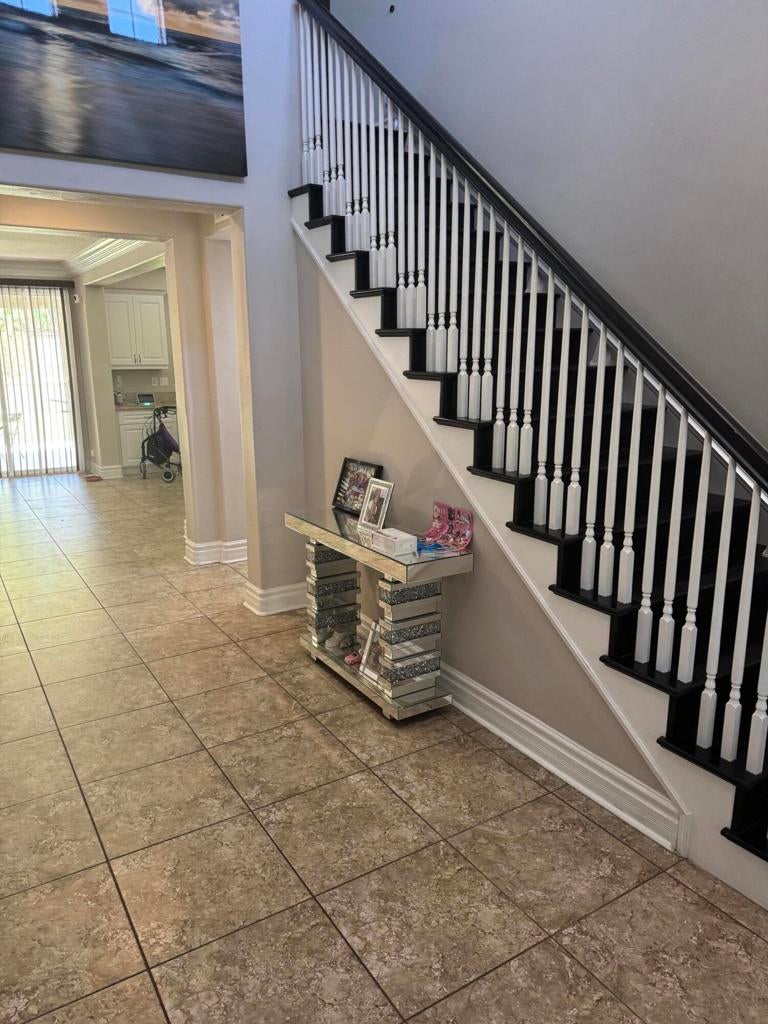 3357 Fir Circle