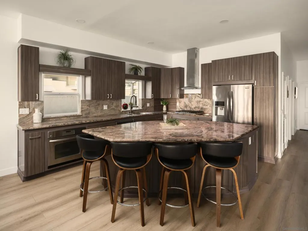 Imperial Beach, California 91932, United States, 4 Bedrooms Bedrooms, ,4 BathroomsBathrooms,Residential,Active,223994